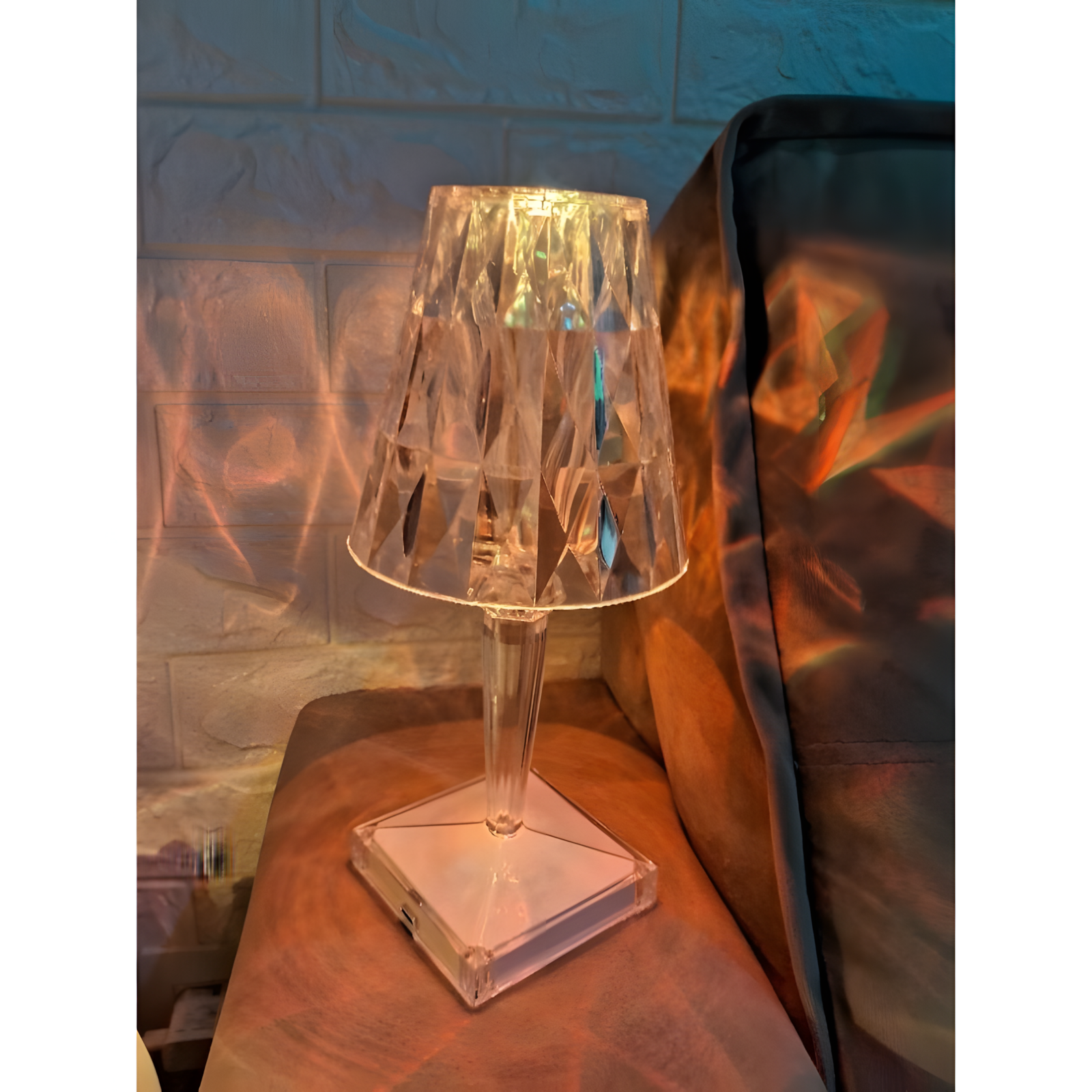 Luminária de Mesa Cristal Diamantina LED - Prestigea